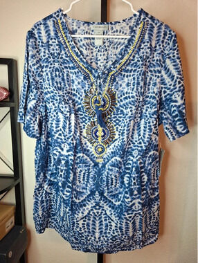 Catherines Blue and White Patterned Short-sleeve Tunic Top size 0X